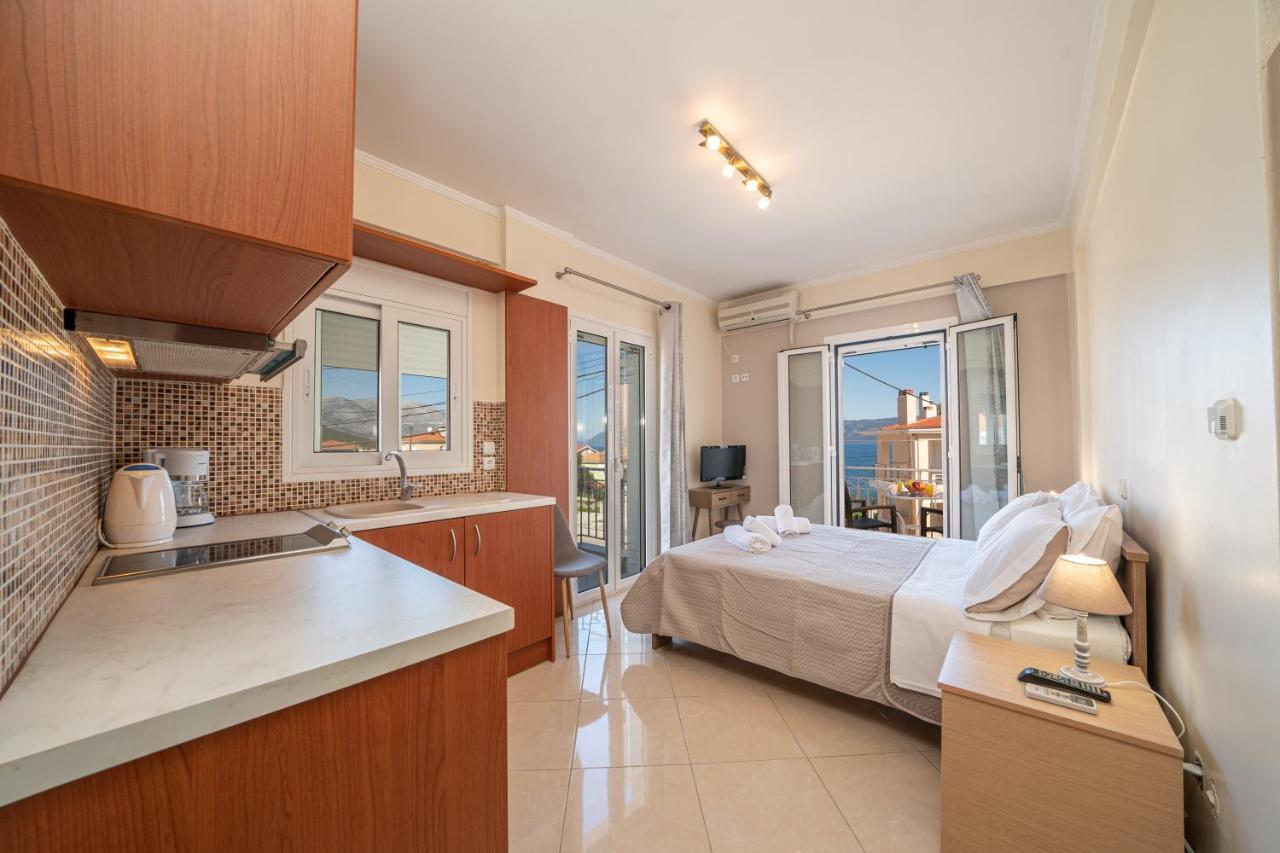 John'S Studios Karavomylos Ngoại thất bức ảnh